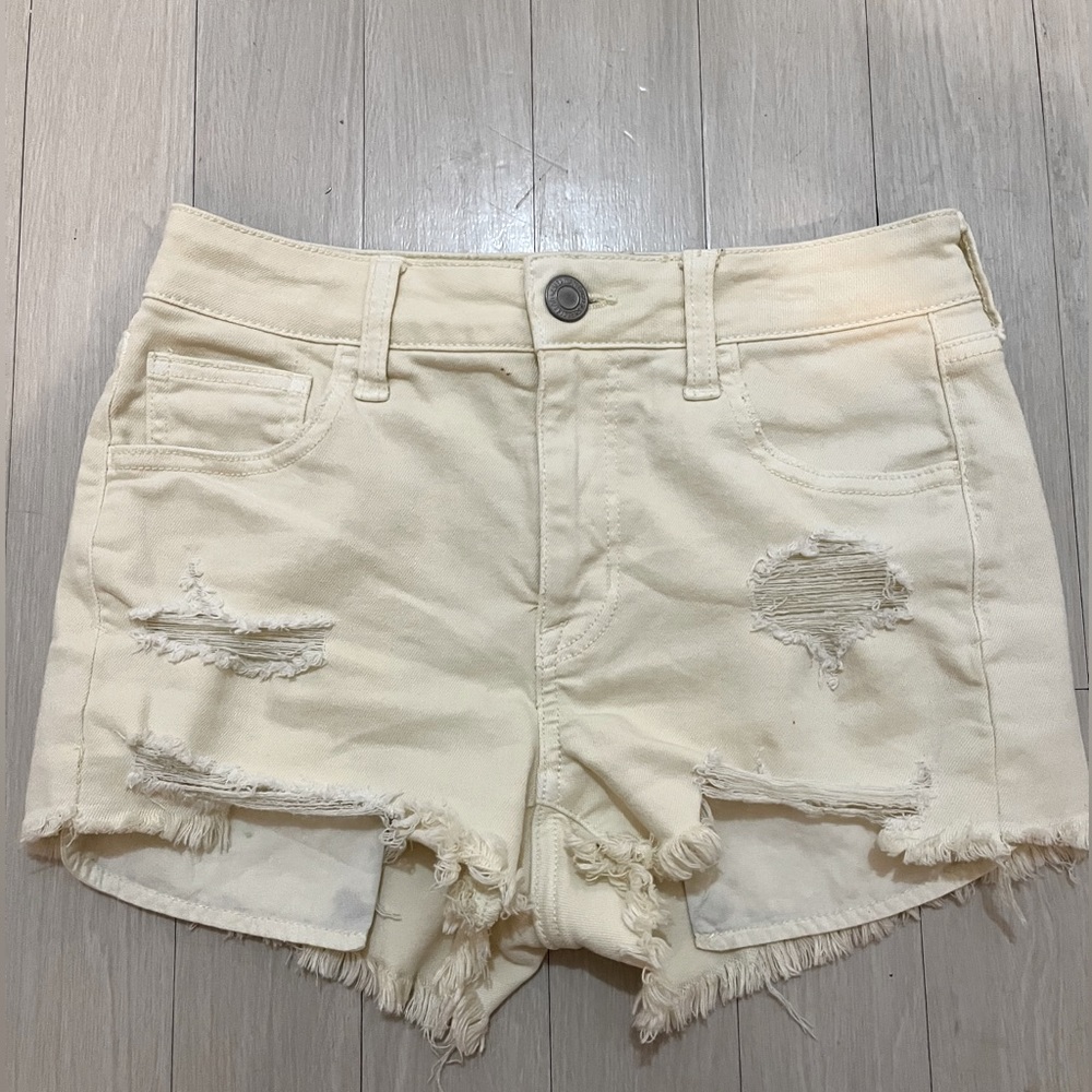 NEW, AMERICAN EAGLE JEAN SHORTS. Size 4